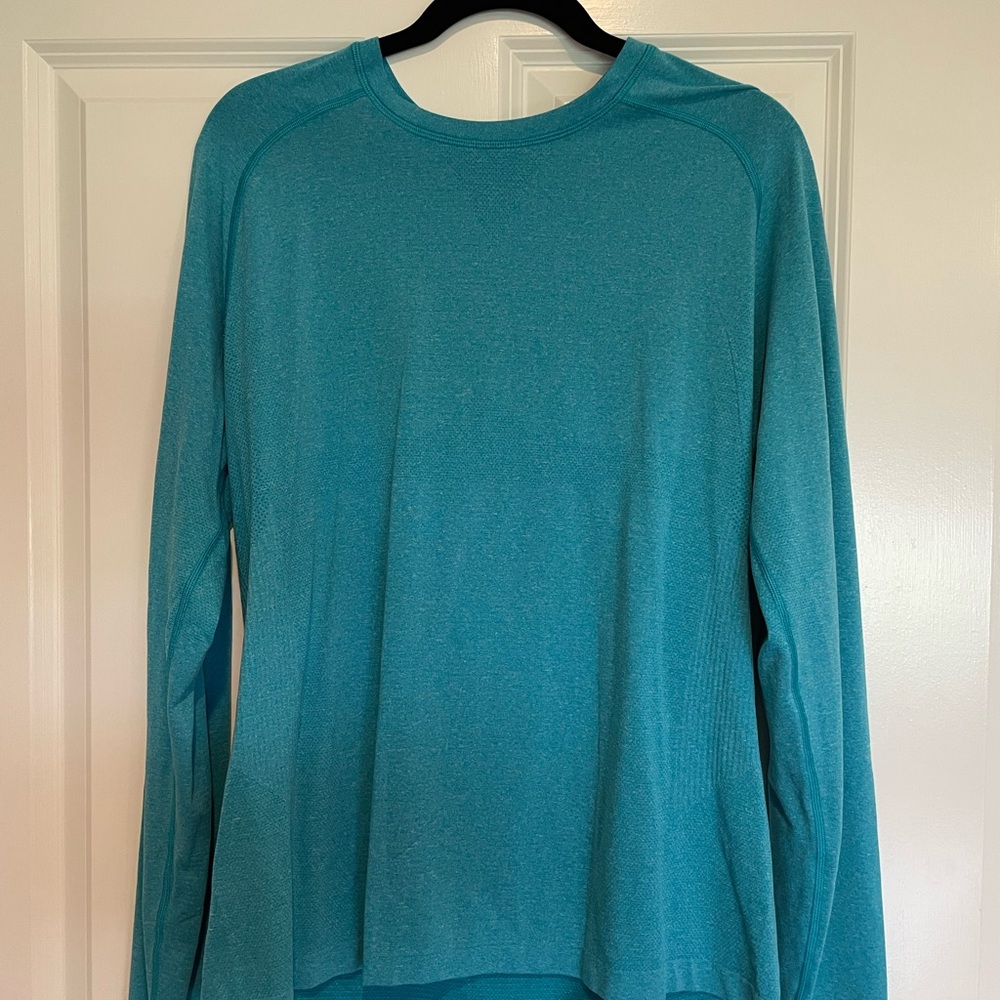 Lululemon Athletica Teal Long Sleeve Shirt